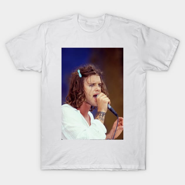 Shannon Hoon Blind Melon Photograph T-Shirt by Concert Photos